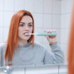 How to make homemade toothpaste and tooth cleansers